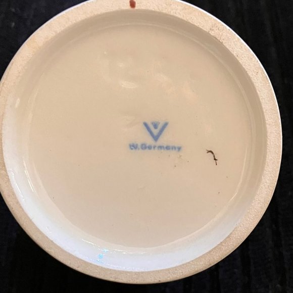 MJ Hummel Chimney Sweep TMK-3 - Picture 6 of 6